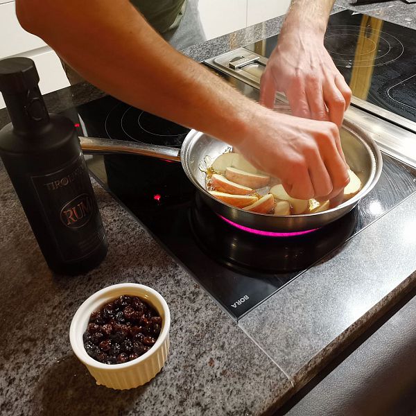 Flambierter Kaiserschmarrn á la Christian - sich den Lockdown versüßen ...