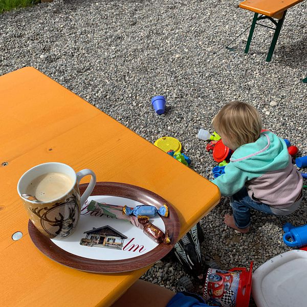 harauspitze-kaiserwinkl-spielsachen