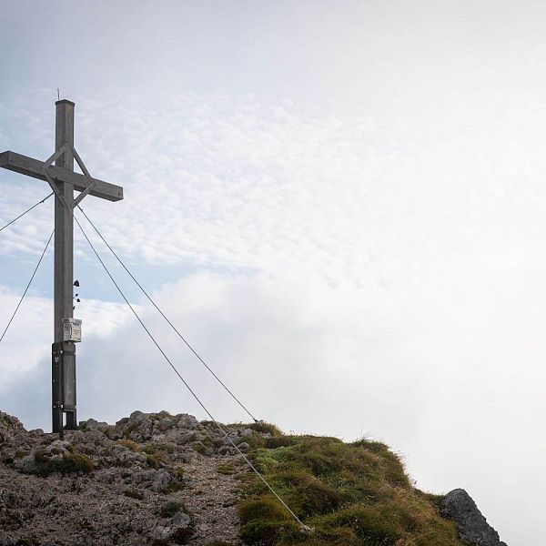 jovenspitze-gipfelkreuz-pyramidenspitze-8