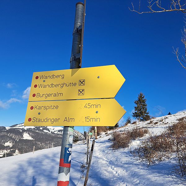 kaiserwinkl-miriamwagner-winterwanderung-03