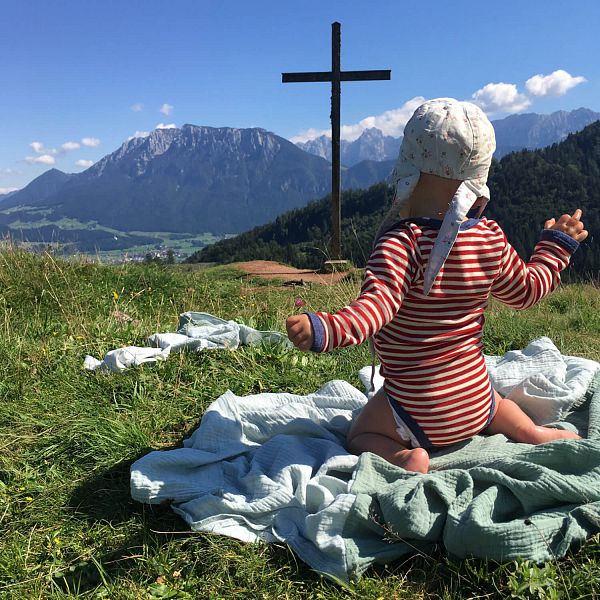 kaiserwinkl-wandern-mit-baby-gipfel