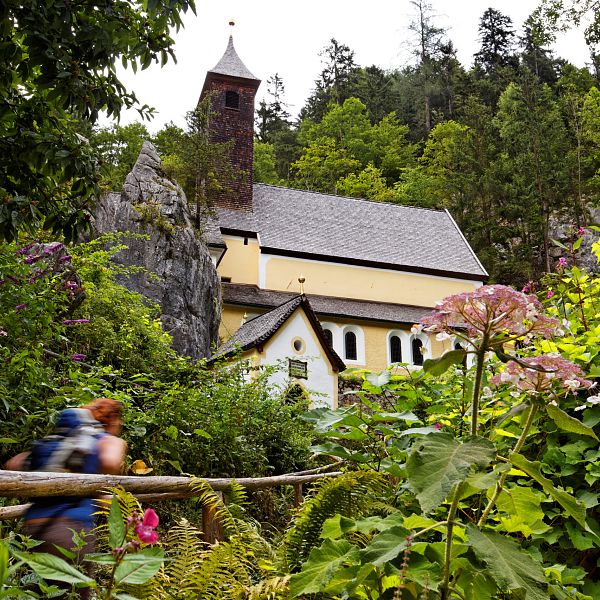 klobenstein-koessen-kaiserwinkl-tirol-bayern-kirche-kapelle-2