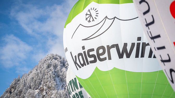 hd-kaiserwinkl-urlaub-winter-veranstaltungen-ballonwoche-ballon-alpin-ballooning-7