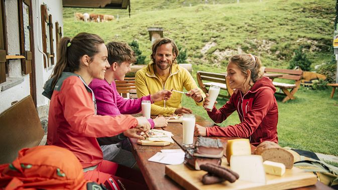 kaiserwinkl-urlaub-sommer-schwendt-stubenalm-1